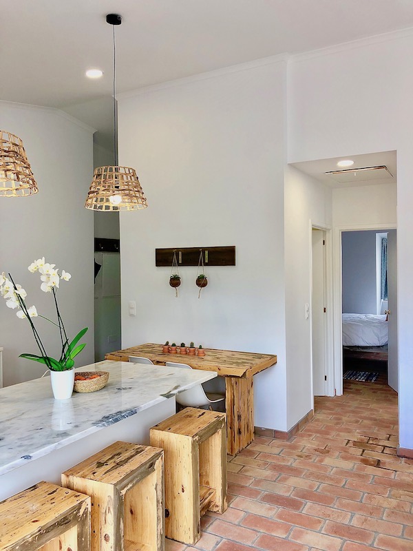 Azores-Luxury-Property - 1-Kitchen-Hallway