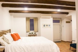 Azores-Luxury-Property - 2-Bedroom-Curtain