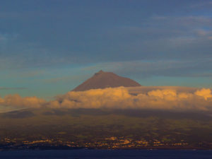 Where-are-the-Azores-View-of-Mt-Pico
