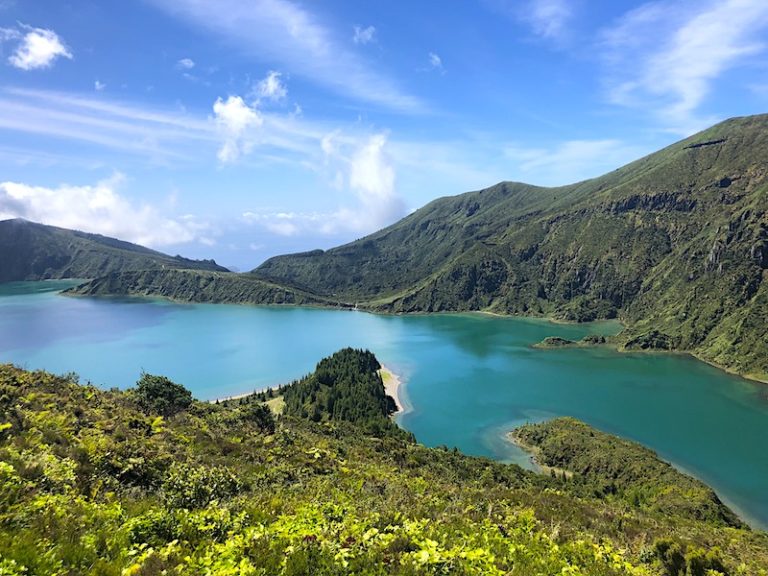 BestTimetoVisitAzoresSaoMiguelatLagoadoFogo Travel Honey